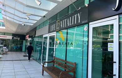 Imagem 7: Venda de Loja, por R$ 720 mil, no condomínio Blue Center em Barra da...