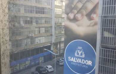 Imagem: O depósito possui 2 Vagas na garagem e está localizado em