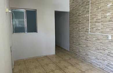 Imagem: A casa possui 2 Dormitórios, 2 Banheiros, 112m² de Área e