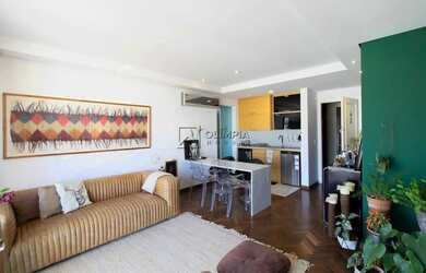 Imagem: O apartamento possui 1 Dormitório, 1 Banheiro, 2 Vagas na garagem