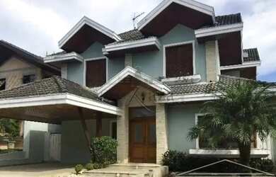 Imagem: A casa em condomínio possui 3 Dormitórios, 4 Banheiros, 2