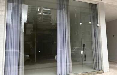 Imagem: O depósito possui 1 Vaga na garagem, 65m² de Área e está