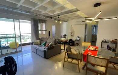 Imagem: O apartamento possui 3 Dormitórios, 4 Banheiros, 2 Vagas na