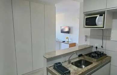 Imagem: O studio possui 1 Dormitório, 1 Banheiro, 1 Vaga na garagem