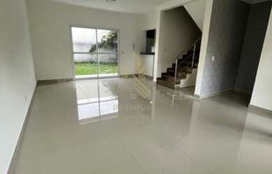 Imagem: A casa em condomínio possui 3 Dormitórios, 4 Banheiros, 2