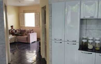 Imagem 2: Casa em Colatina. 80m² de Área, 2 Vagas na garageme2 Dormitórios