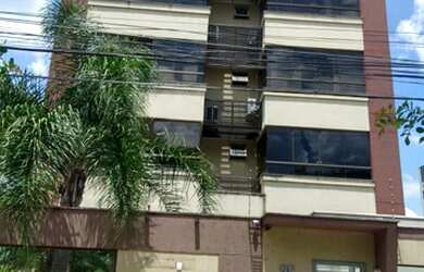 Imagem: O apartamento possui 1 Dormitório, 1 Banheiro, 1 Vaga na garagem