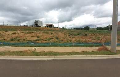 Imagem: O terreno possui 170m² de Área e está localizado em Orico