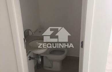 Imagem 7: Residencial - Centro. Varanda, Área de serviço, 74m² de Áreae2 Vagas...