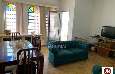 Imagem: A casa possui 3 Dormitórios, 2 Banheiros, 1 Vaga na garagem