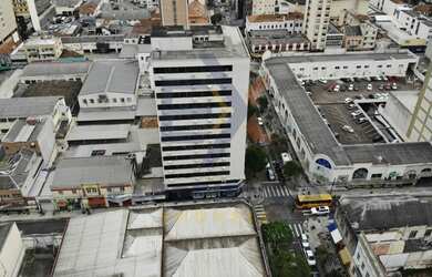 Imagem: O depósito possui 38m² de Área e está localizado em Centro