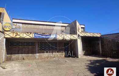 Imagem: O depósito possui 5 Vagas na garagem, 674m² de Área e está