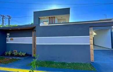 Imagem 9: Casa em Senador Canedo. Piscina, Churrasqueira, Varandae151m² de Área