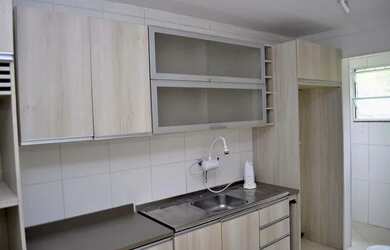 Imagem: O apartamento possui 2 Dormitórios, 1 Banheiro e 65m² de Área