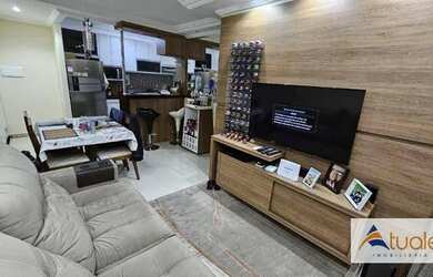 Imagem: O apartamento possui 2 Dormitórios, 2 Banheiros, 1 Vaga na