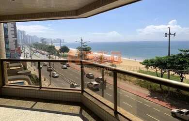 Imagem: O apartamento possui 4 Dormitórios, 3 Banheiros, 4 Vagas na