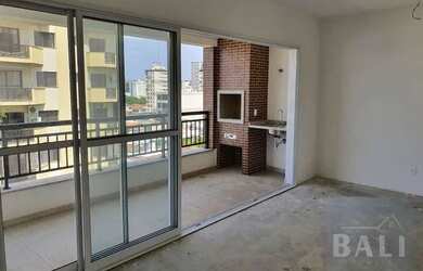 Imagem: O apartamento possui 2 Dormitórios, 2 Banheiros, 2 Vagas na