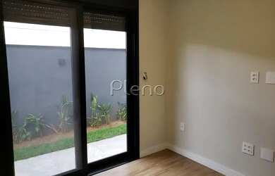 Imagem 5: Venda Casa com 200,00 metroQuadrado, 3 dormitório s , 2 vaga s . Swiss...