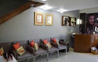 Imagem 7: Salão De Beleza Completo em Vilas do Atlantico mais de 10 anos funcionando