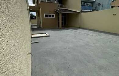 Imagem: A casa possui 3 Dormitórios, 3 Banheiros, 5 Vagas na garagem