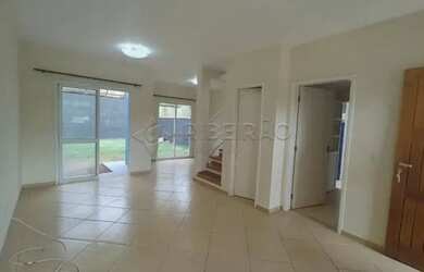 Imagem: A casa em condomínio possui 3 Dormitórios, 3 Banheiros, 2