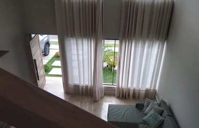 Imagem: A casa em condomínio possui 4 Dormitórios, 4 Banheiros, 4