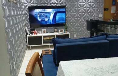 Imagem: O apartamento possui 2 Dormitórios, 2 Banheiros, 1 Vaga na