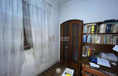 Imagem 16: Vendo casa duplex com terraço na Alberto de Sequeira com 6 quartos