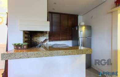 Imagem 13: Casa com 327m² de área privativa, oferecendo 3 dormitórios, sendo 3...