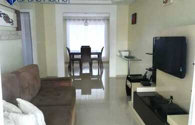 Imagem: A casa possui 4 Dormitórios, 2 Banheiros, 3 Vagas na garagem