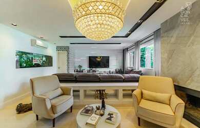 Imagem 2: Casa em Condomínio, 04 Suítes, 05 Vagas, Piscina Privativa, Santa Cândida,...