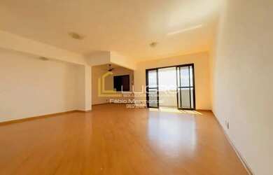 Imagem: O apartamento possui 3 Dormitórios, 4 Banheiros, 2 Vagas na