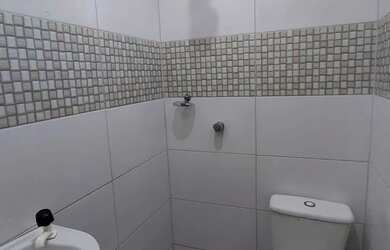 Imagem 4: Alugo kitinete no Varjão