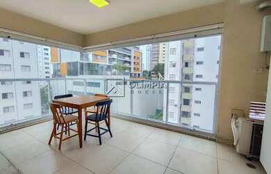 Imagem: O apartamento possui 1 Dormitório, 1 Banheiro, 1 Vaga na garagem