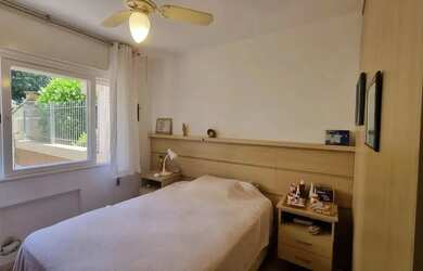 Imagem 11: Apartamento 02 dormitórios a venda, térreo, com uma vaga de estacionamento...