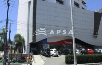 Imagem: O depósito possui 1 Vaga na garagem e 31m² de Área e está