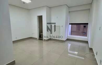 Imagem: O depósito possui 1 Vaga na garagem, 45m² de Área e está