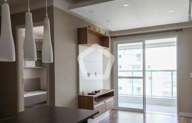 Imagem: O apartamento possui 2 Dormitórios, 1 Banheiro, 1 Vaga na garagem