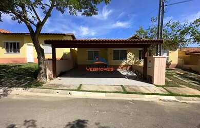 Imagem: A casa em condomínio possui 2 Dormitórios, 1 Banheiro, 2 Vagas