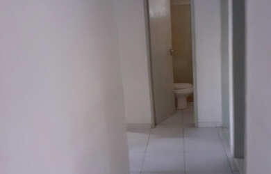 Imagem 11: Apt pra venda excelente local frente ao novo shopping em C.Caiada,Muito...