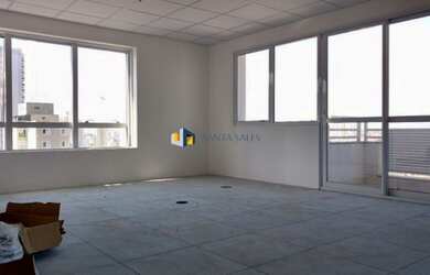 Imagem: SALA COMERCIAL AO LADO DO METRO LINHA VERDE