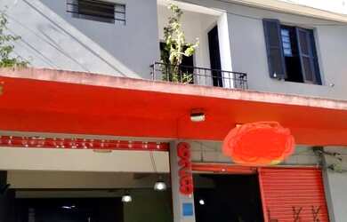 Imagem: O depósito possui 5 Vagas na garagem, 800m² de Área e está