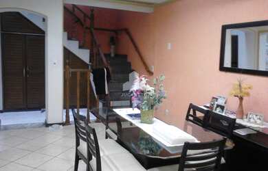 Imagem 4: Sobrado com 4 dormitórios à venda, 200 m² por R$ 1.500.000 - Parque São Vicente - Mauá/SP