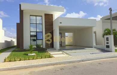 Imagem: A casa possui 3 Dormitórios, 4 Banheiros, 4 Vagas na garagem