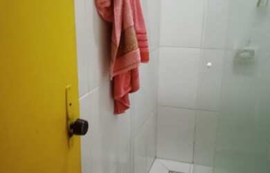 Imagem 6: Vende-se casa Guarujá. Churrasqueira, Varanda, 3 Vagas na garageme5 Dormitórios