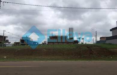 Imagem: O terreno possui 349m² de Área e está localizado em Centro