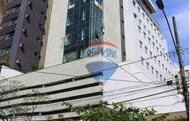 Imagem: O depósito possui 3 Vagas na garagem e 296m² de Área e está