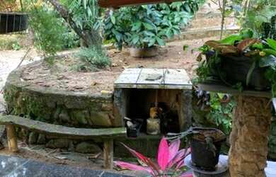 Imagem 9: Sitio Cachoeirinha. Churrasqueira, Varandae10m² de Área