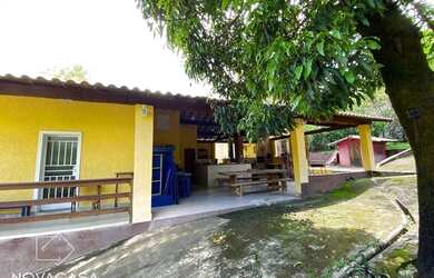 Imagem: A chácara possui 190m² de Área e está localizado em São