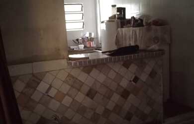 Imagem 9: Vende-se casa Guarujá. Churrasqueira, Varanda, 3 Vagas na garageme5 Dormitórios